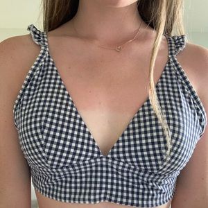 AMERICAN EAGLE RUFFLE BIKINI TOP